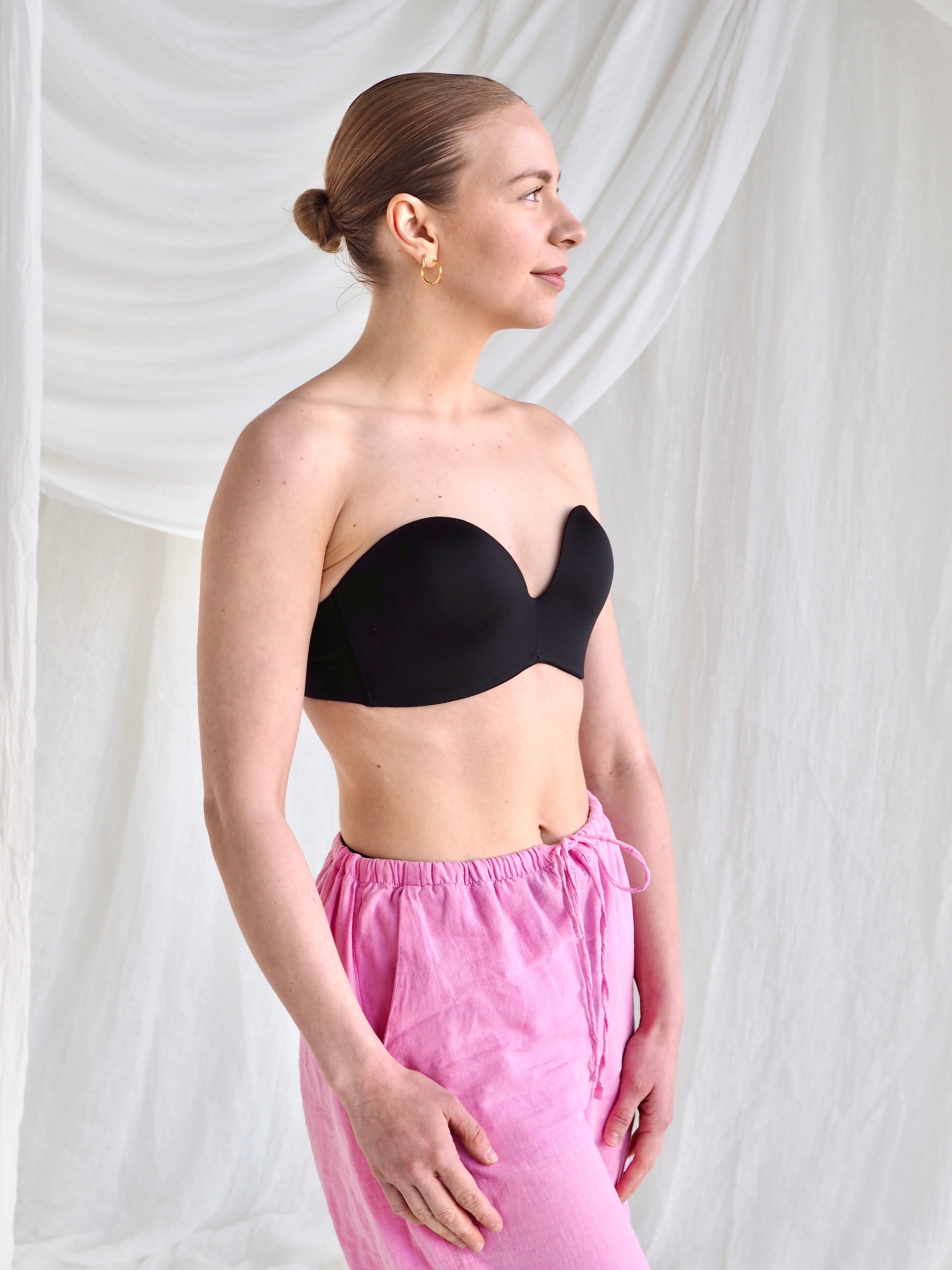 Ultimate Strapless Mustat Olkaimettomat Rintaliivit