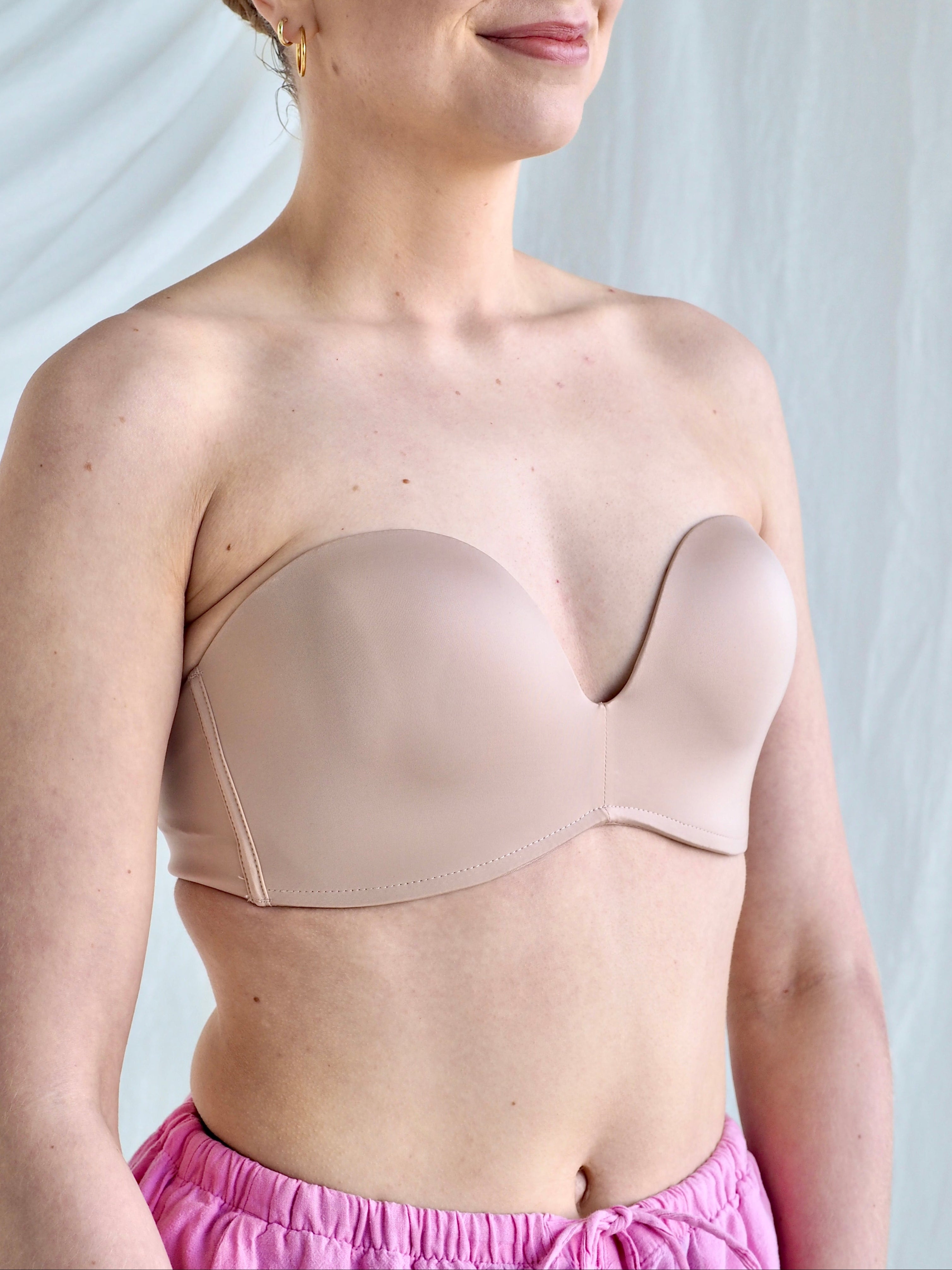 Ultimate Strapless Nudet Olkaimettomat Rintaliivit