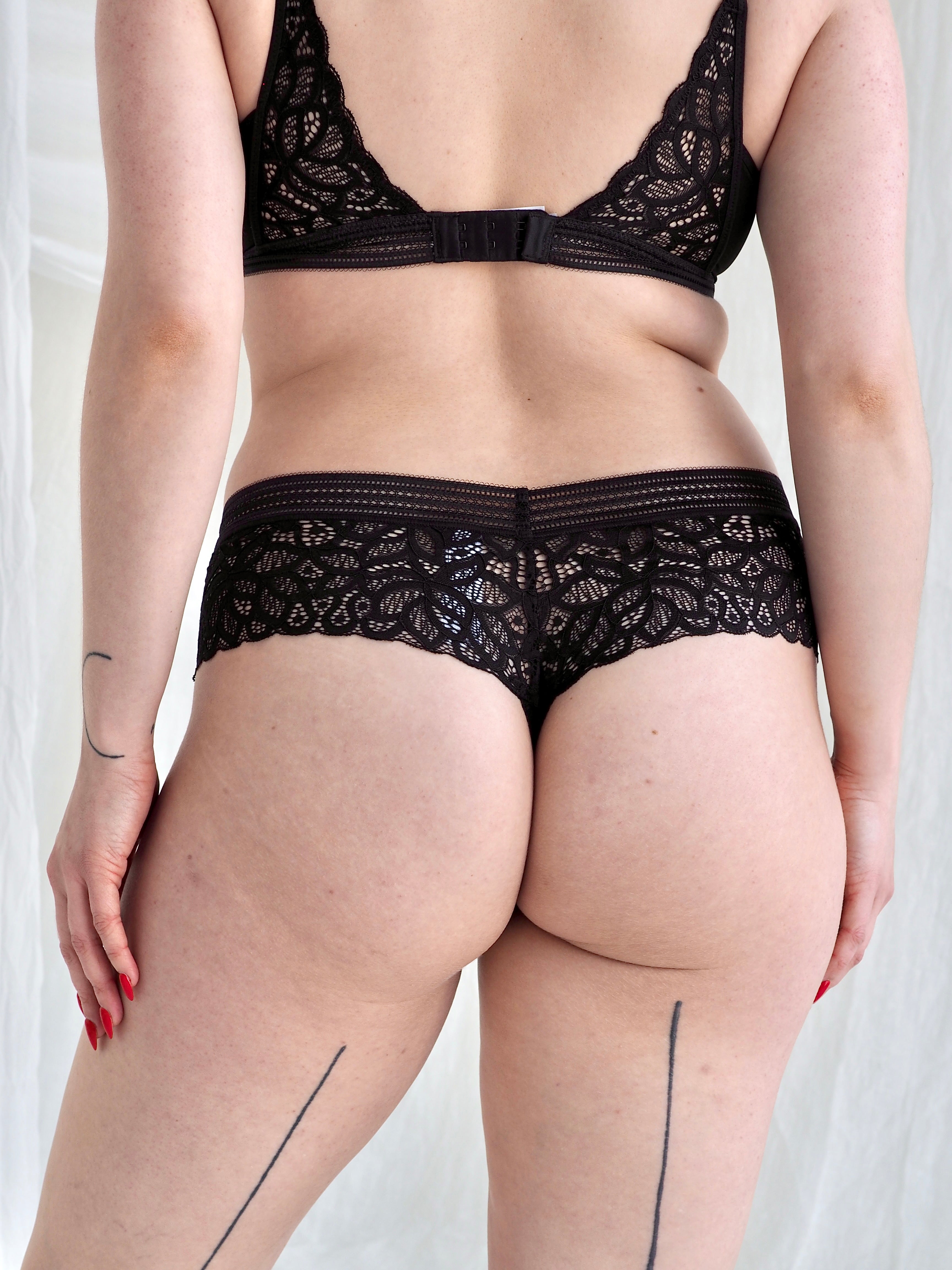 Raffine tanga alushousut musta