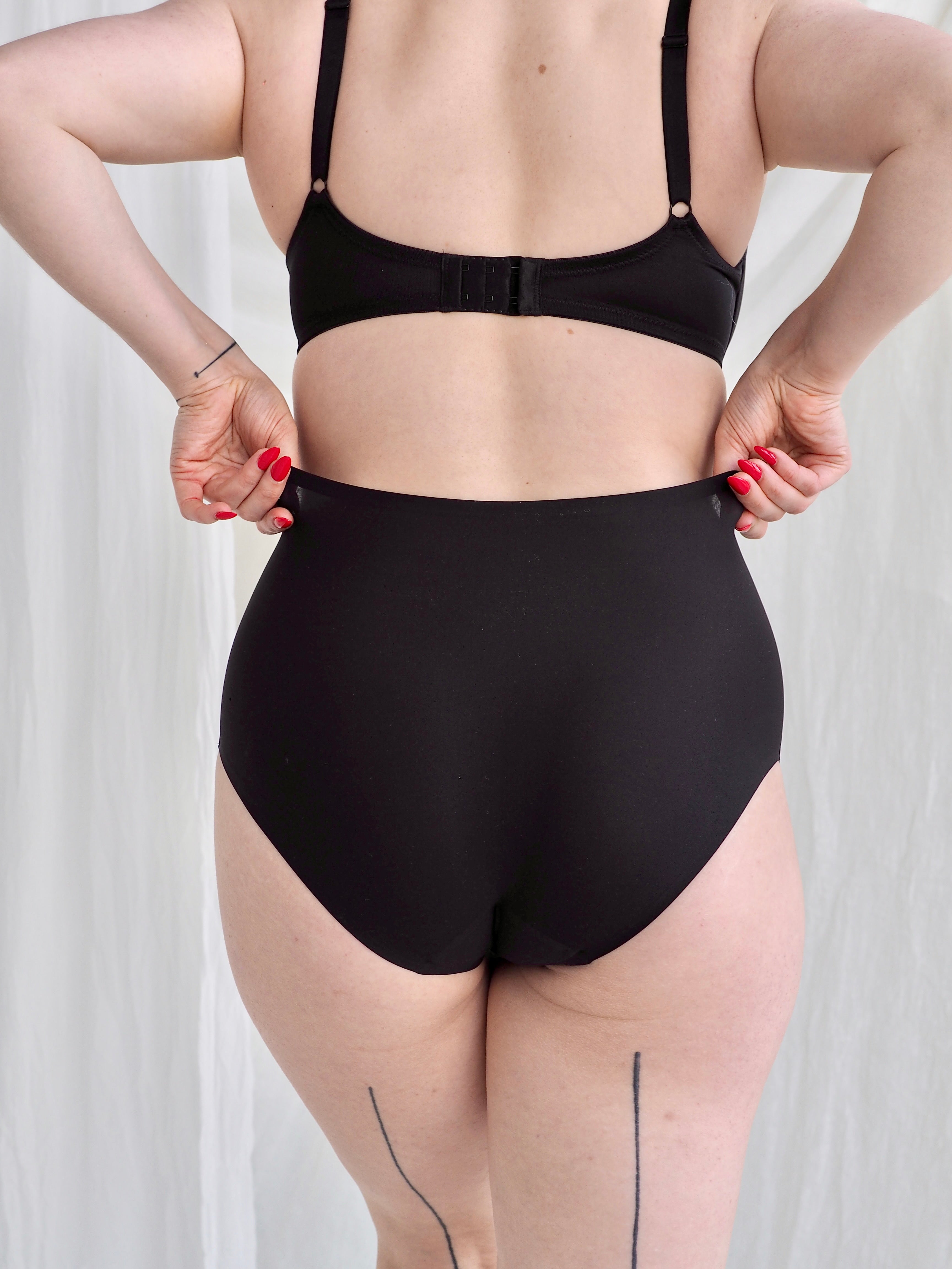 Soft Stretch korkeavyötäröiset alushousut musta