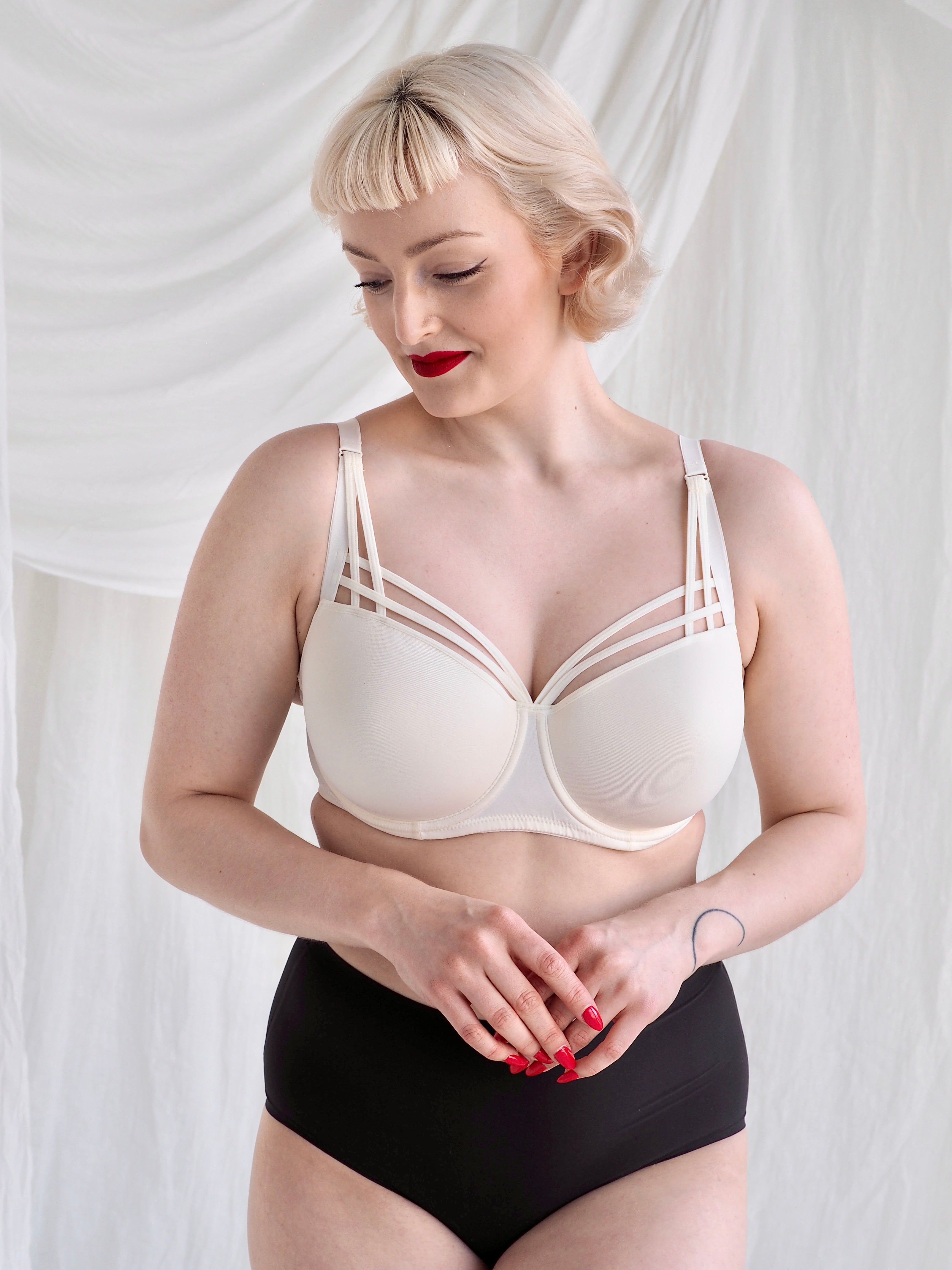 Dame de Paris Valkoiset Balcony Rintaliivit