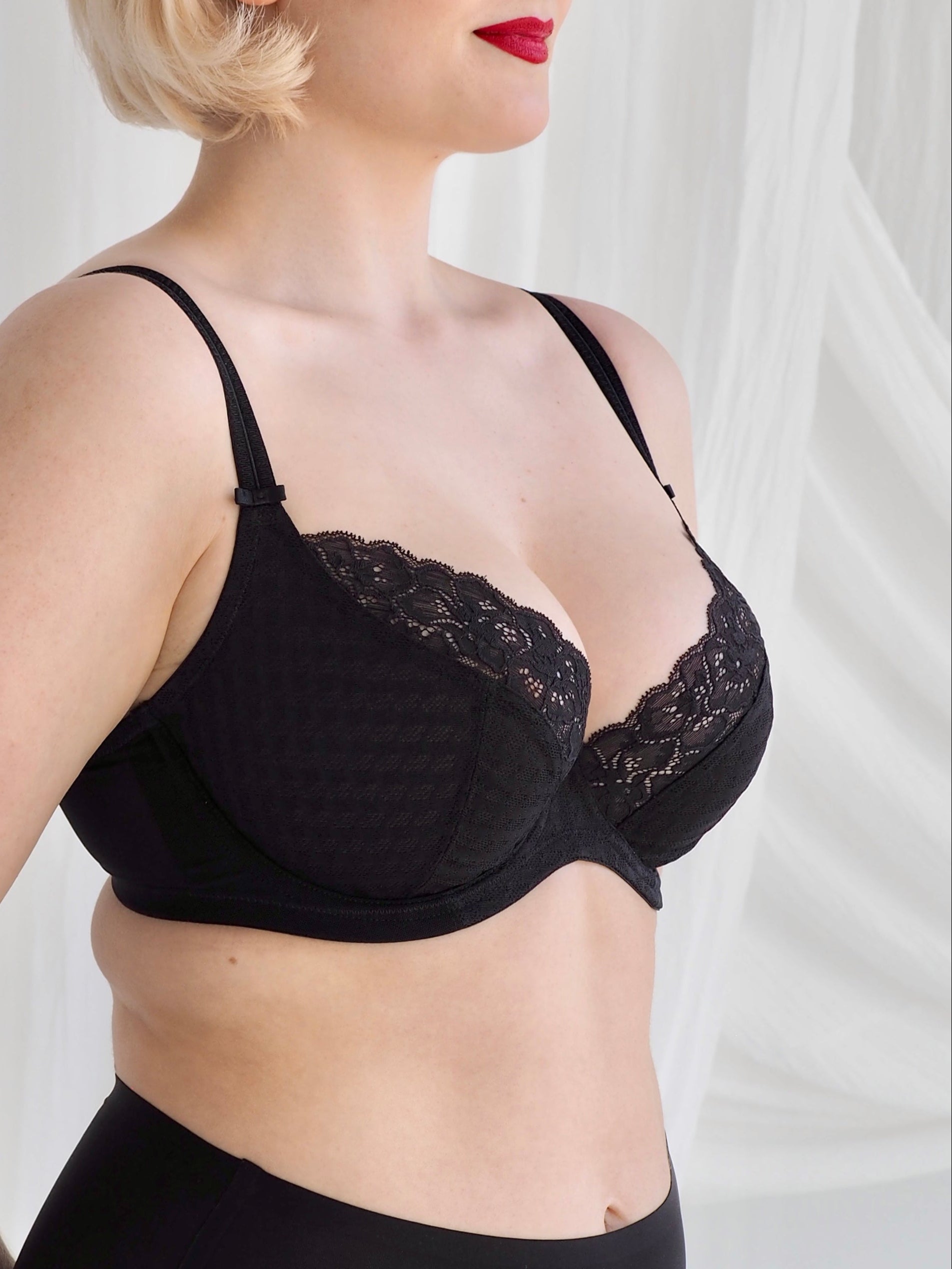 Envy Plunge-liivi musta