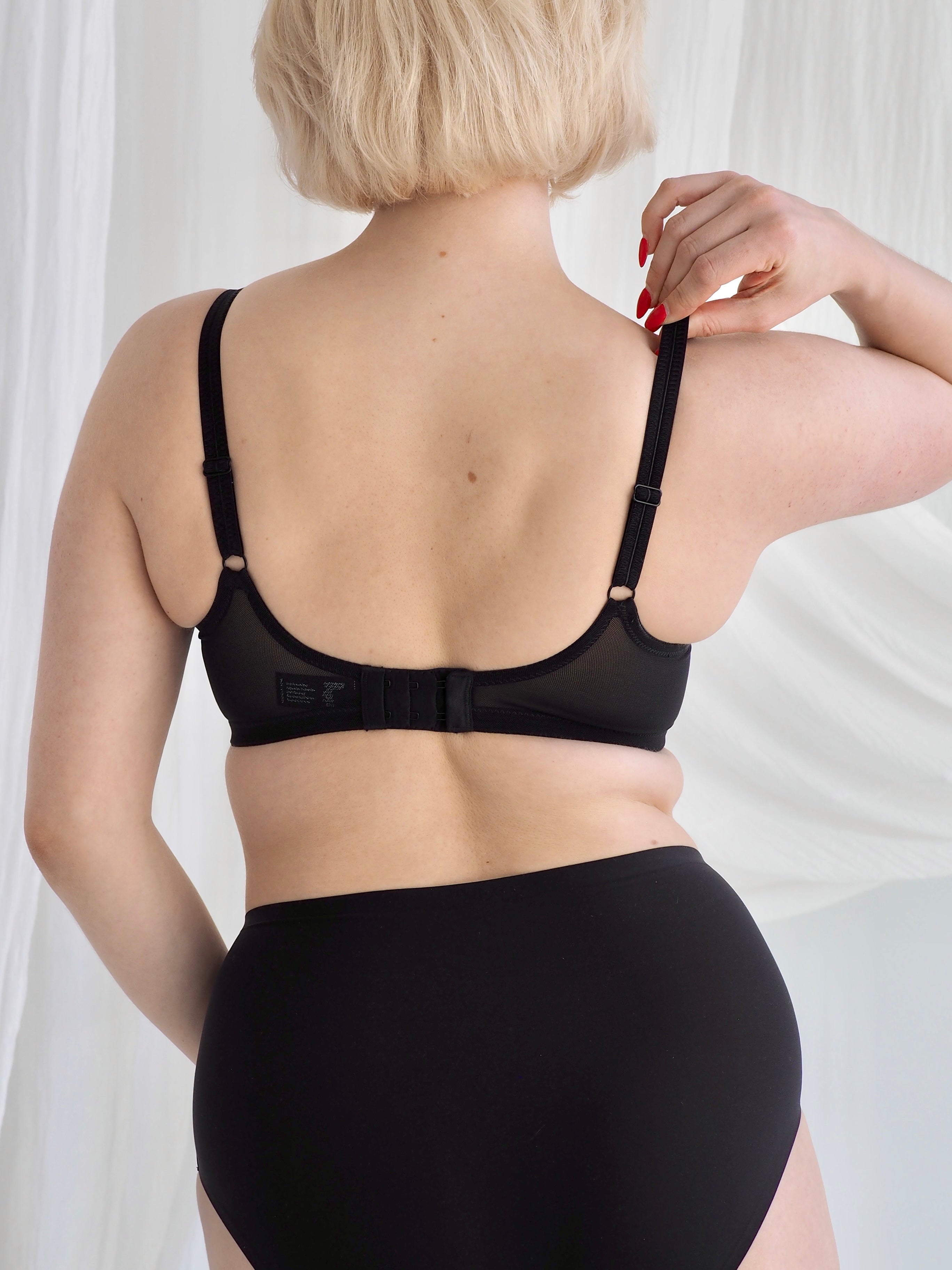 Envy Plunge-liivi musta