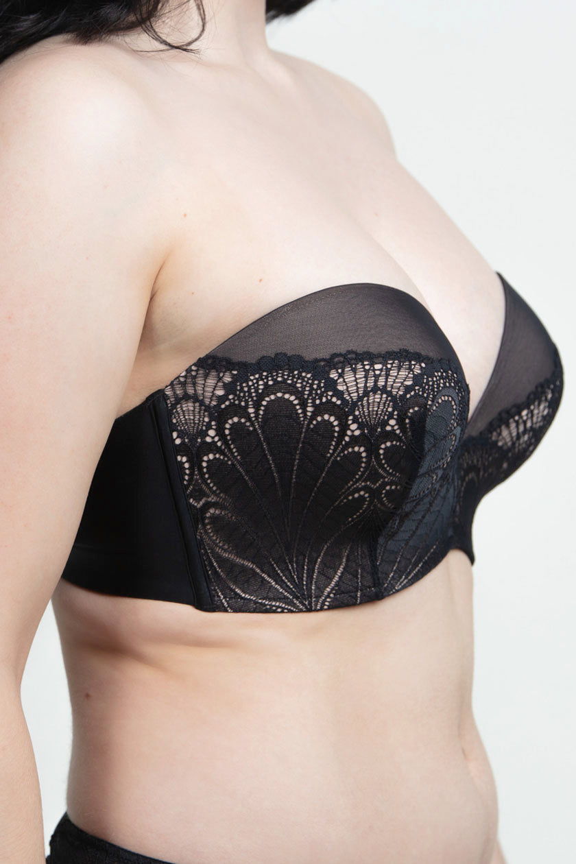 olkaimettomat rintaliivit refined glamour ultimate strapless musta wonderbra lähikuva